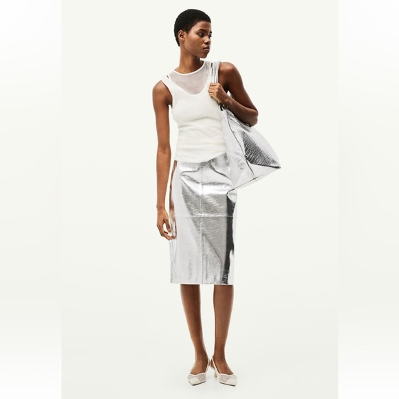 NWT H&M Studio Collection Coated Skirt Size 6 - Picture 1 of 7